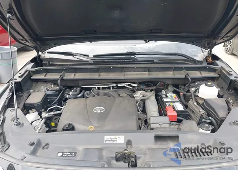 2021 Toyota Highlander Xle из США, поврежденный, VIN 5TDGZRBHXMS524495